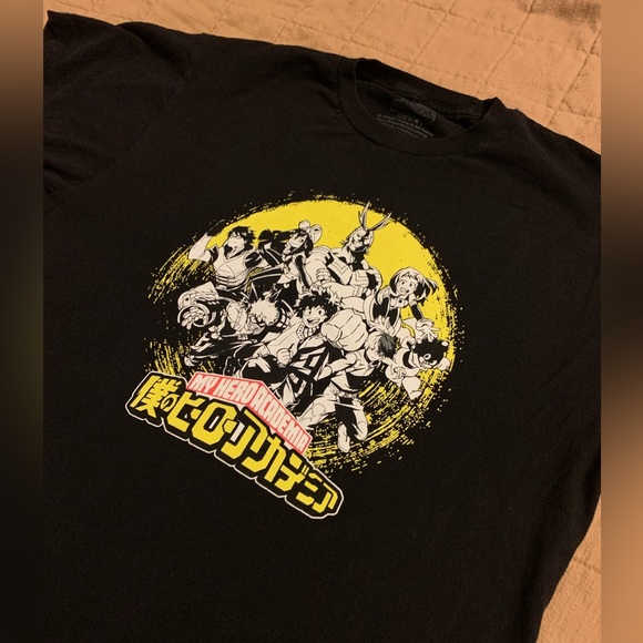 Anime Graphic Tee ‘My Hero Academia - Picture 3 of 7